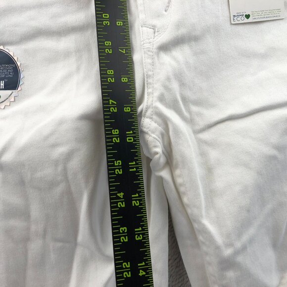 NWT Wallflower Women Jeans Size 15 White Denim Luscious Curvy Fit Stretch Casual - Picture 7 of 16